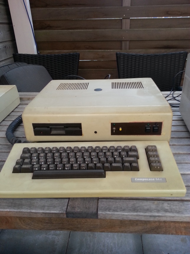 Compucase 64 Project – My old computer