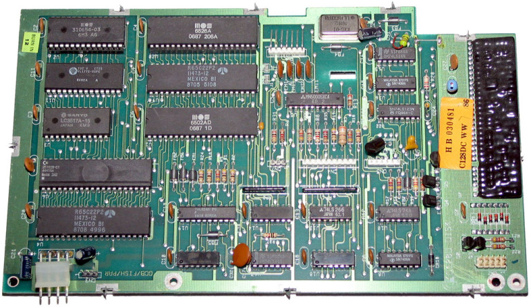 Board 310396 C128 Intergral Disk – My old computer
